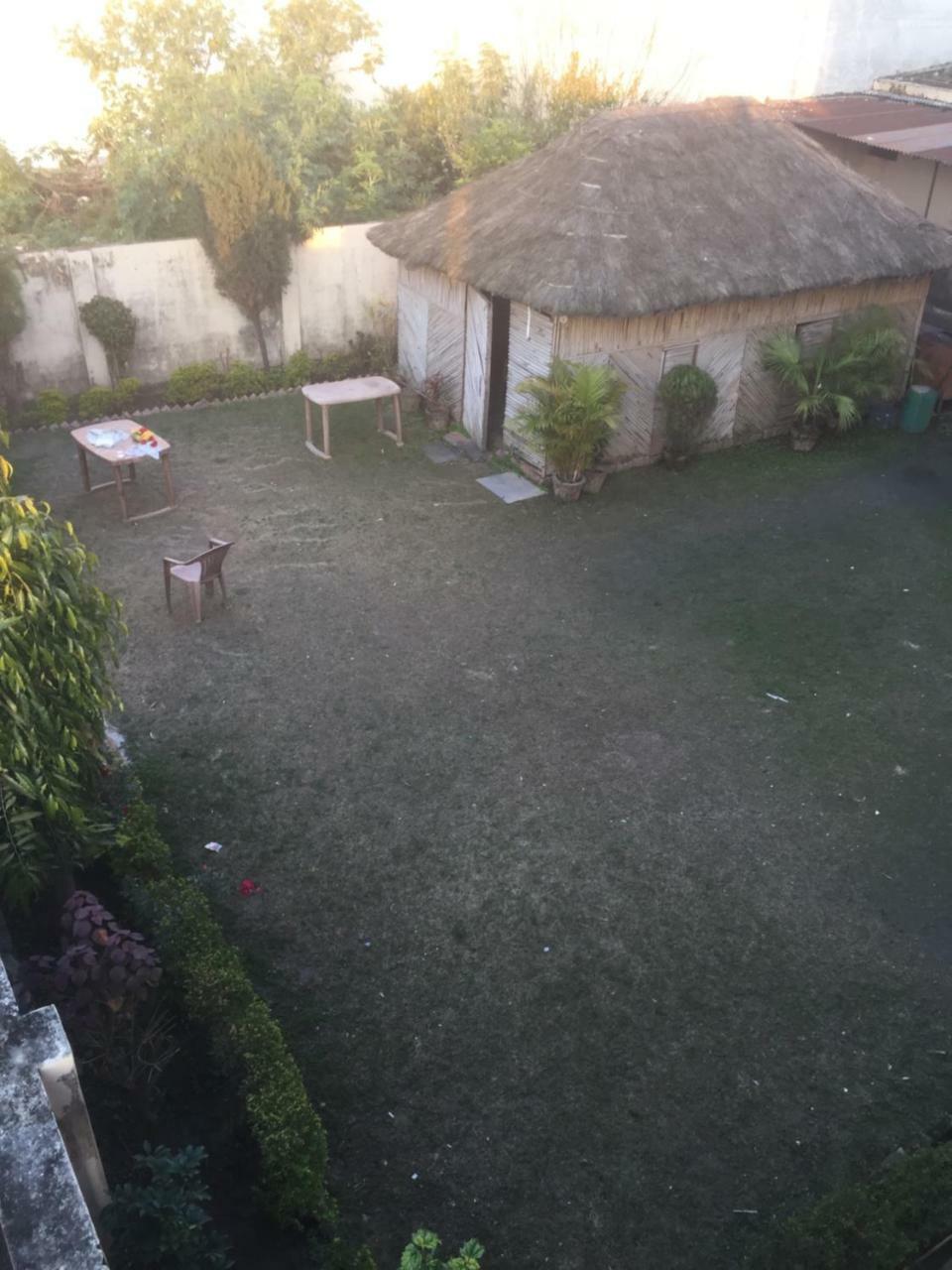 Hotel Kings Inn Haridwār Buitenkant foto